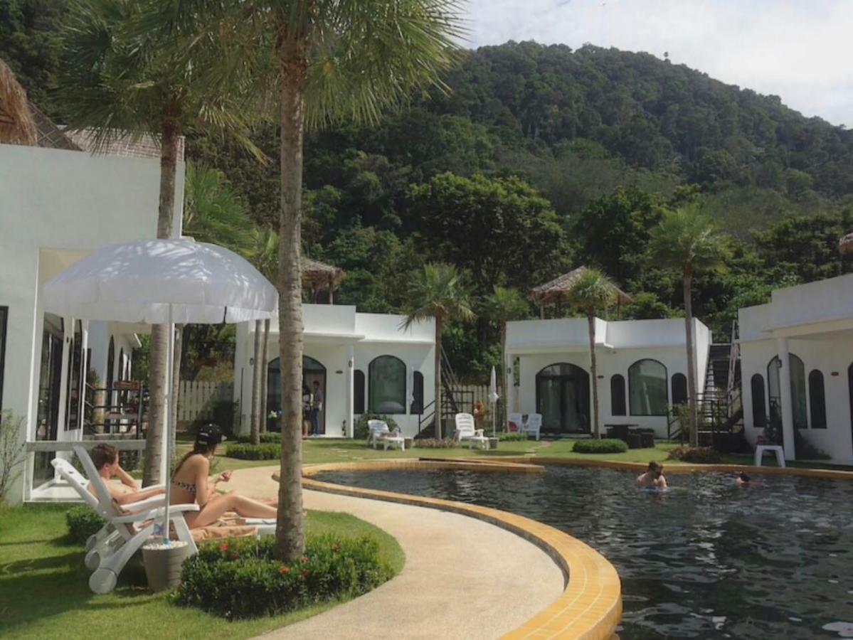 Chalaroste Lanta The Private Resort Koh Lanta Exterior photo